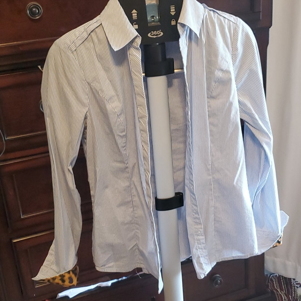 Express Essential Shirt Small